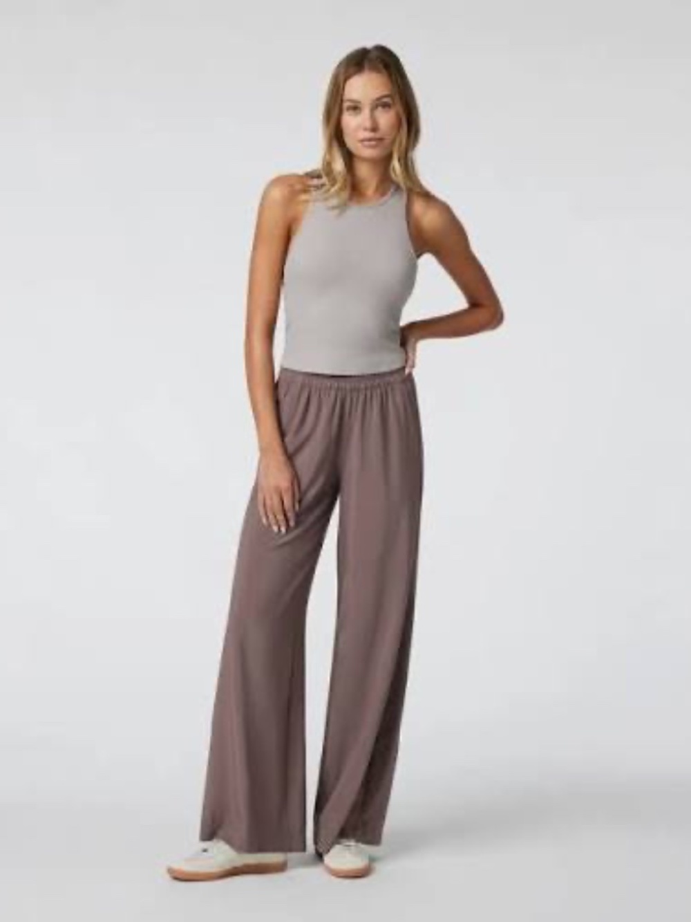 Vuori Villa Wide Leg Pants EUC Small